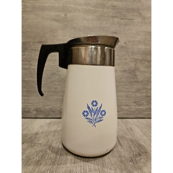 Vintage Corning Ware Coffee / Teapot 9 Cup Blue Cornflower - Picture 2 of 8